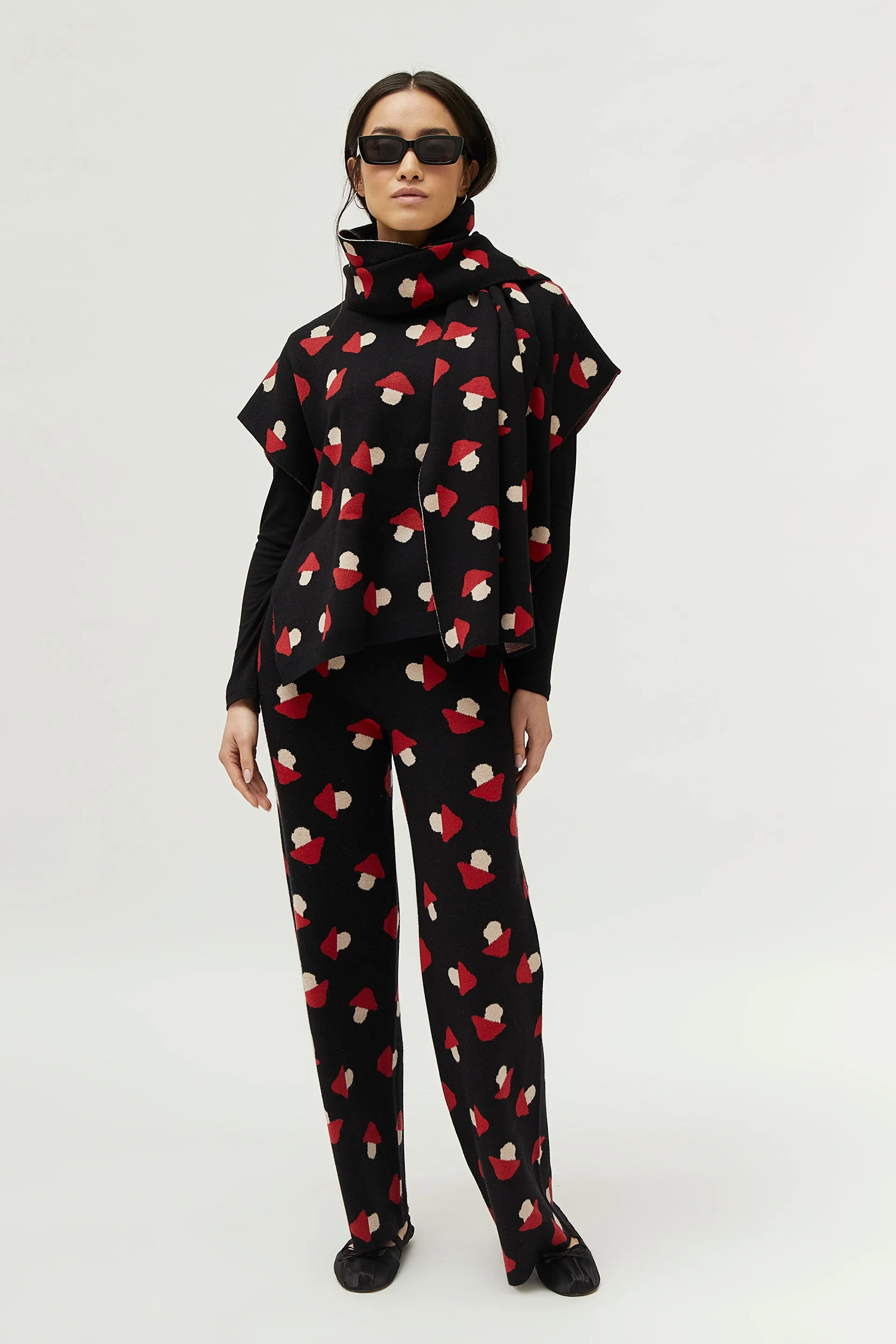 Stylish Open-Sided Knitted Cape with Mushroom Design by Compañia Fantastica