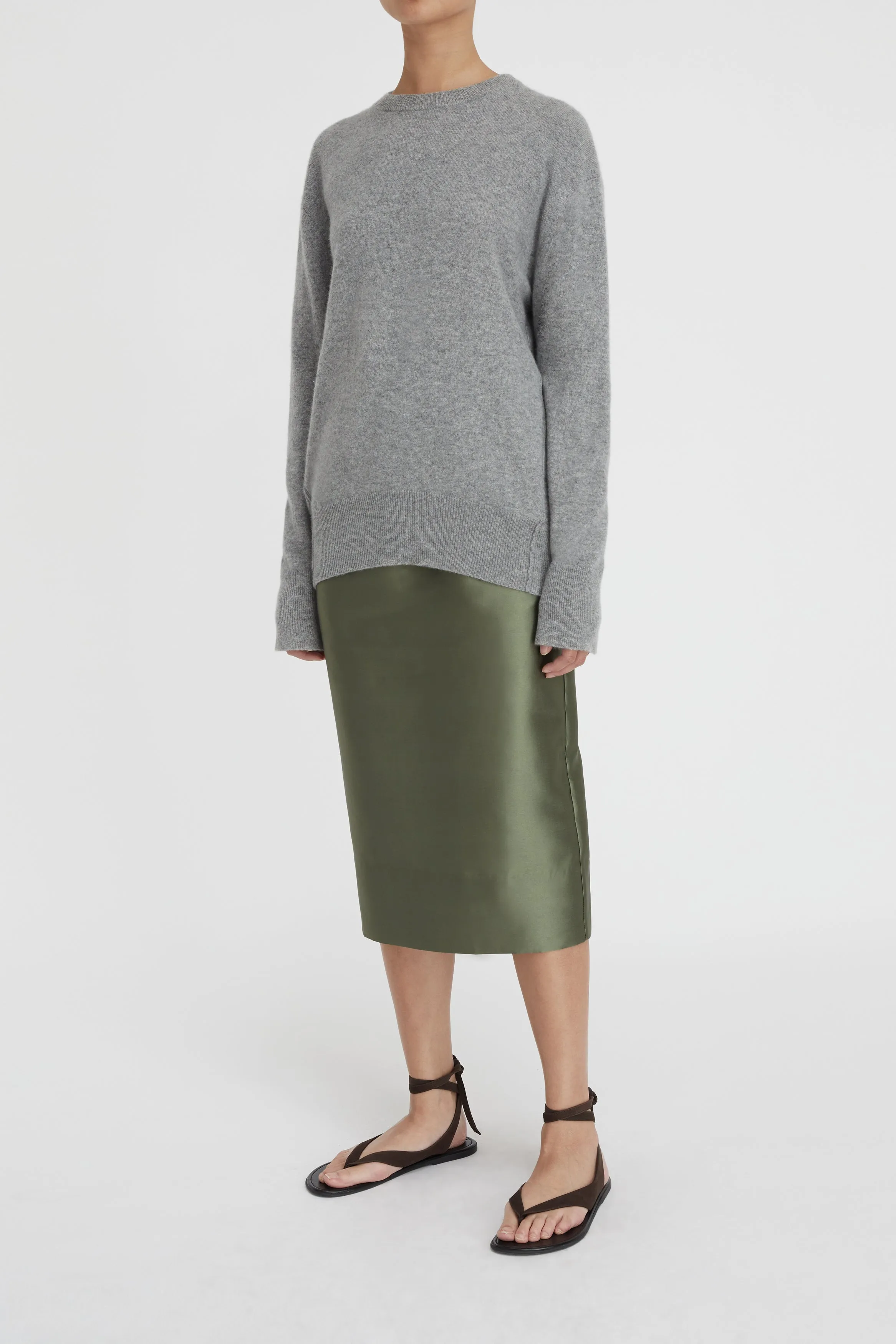 Lee Mathews Cashmere Crewneck - Husky