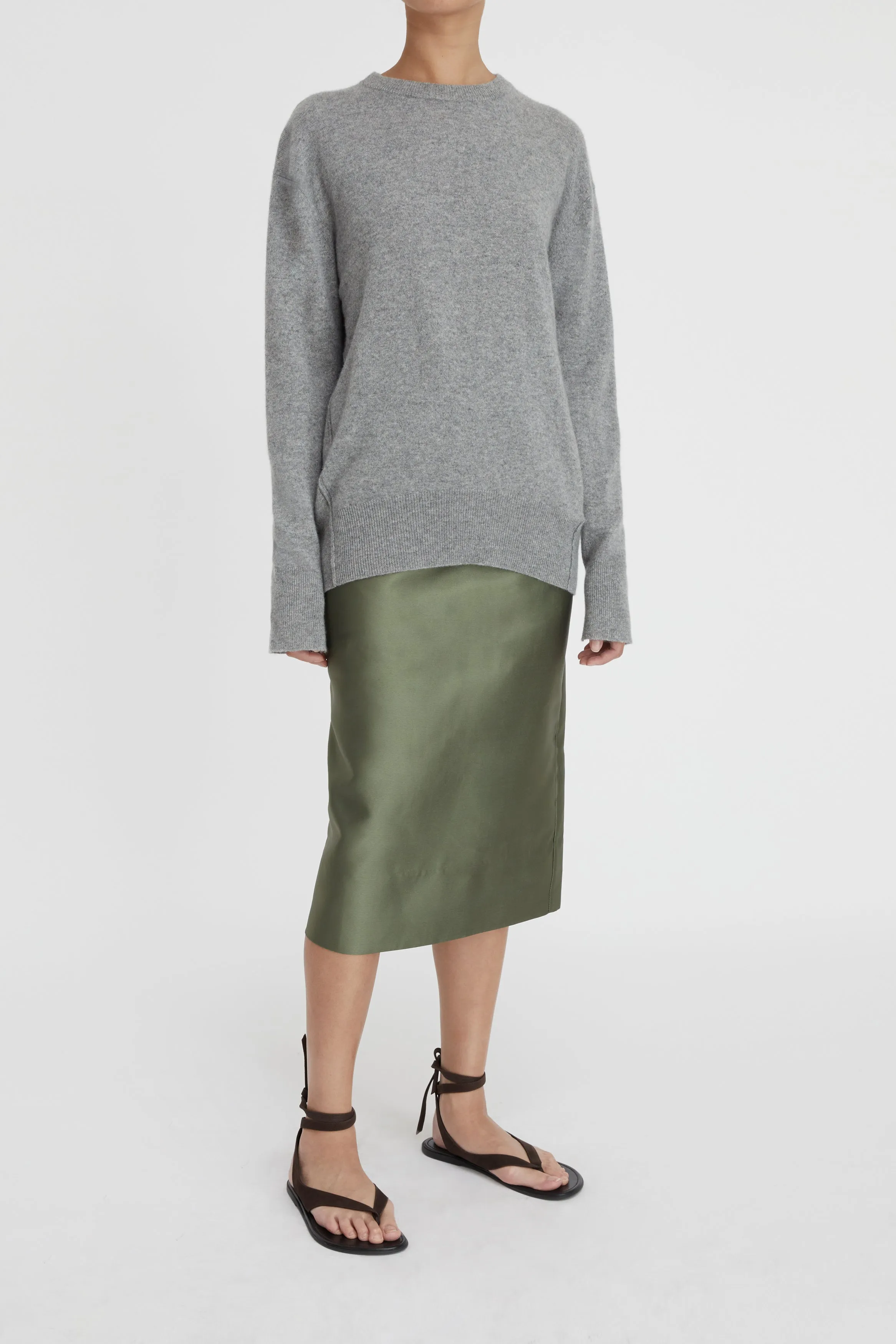 Lee Mathews Cashmere Crewneck - Husky